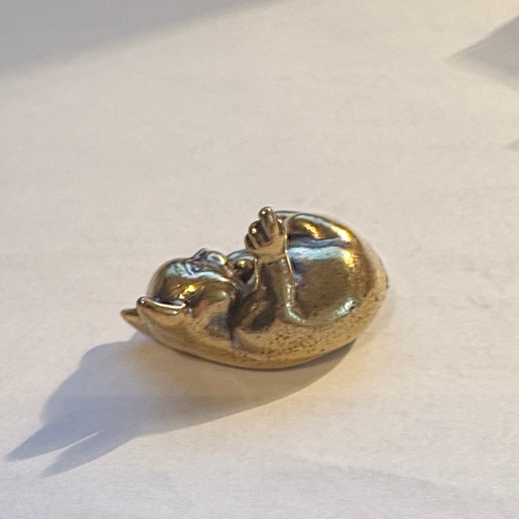 Solid Brass Cat Figurine - New - 0.70 in L x 1.20 in W - Picture 3 of 4